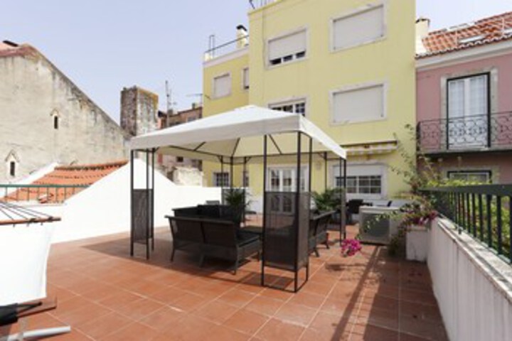 Terrace/Patio 28 of 30
