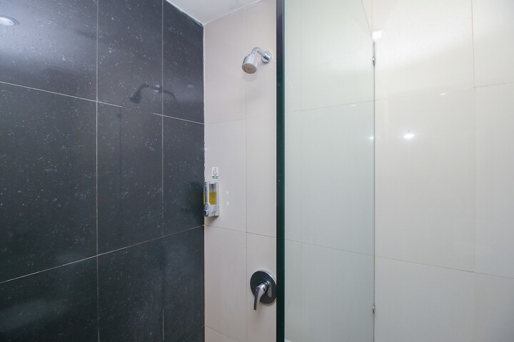 Room 16 of 26