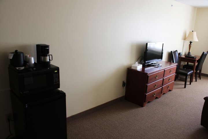Room 17 of 41