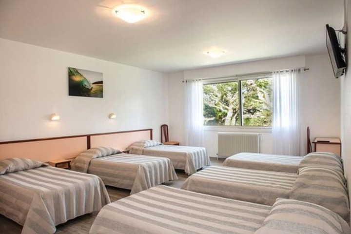 Room 7 of 42