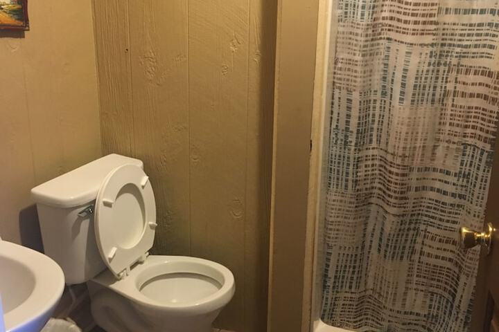 Room 30 of 39