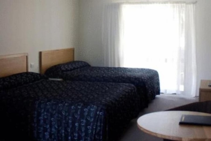 Room 15 of 43