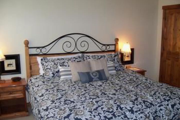 Room 49 of 106