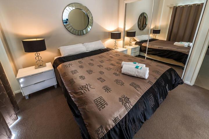 Room 4 of 57
