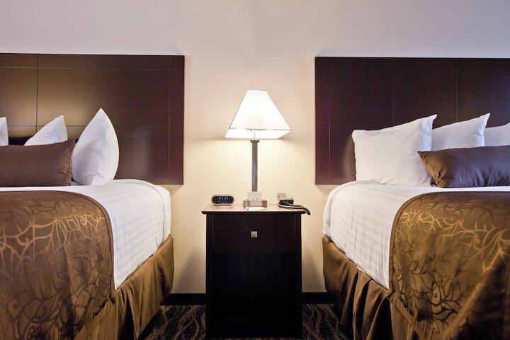 Quadruple Queen Bed (2 of 21)