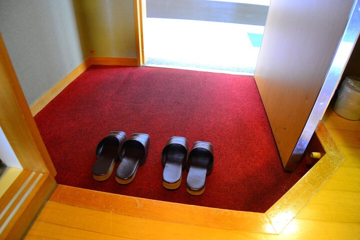 Room 18 of 44