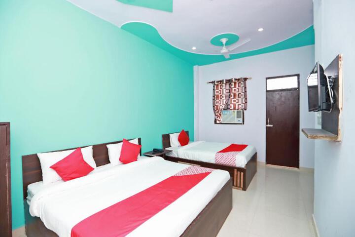 OYO 37470 The Mohan Grand