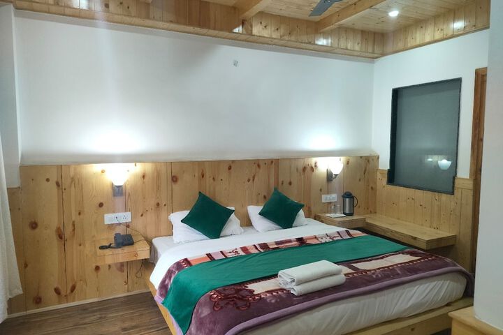 Room 7 of 22
