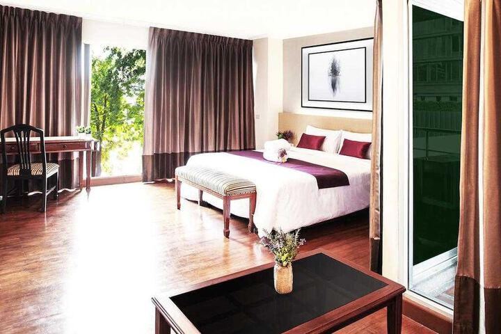 Room 20 of 39