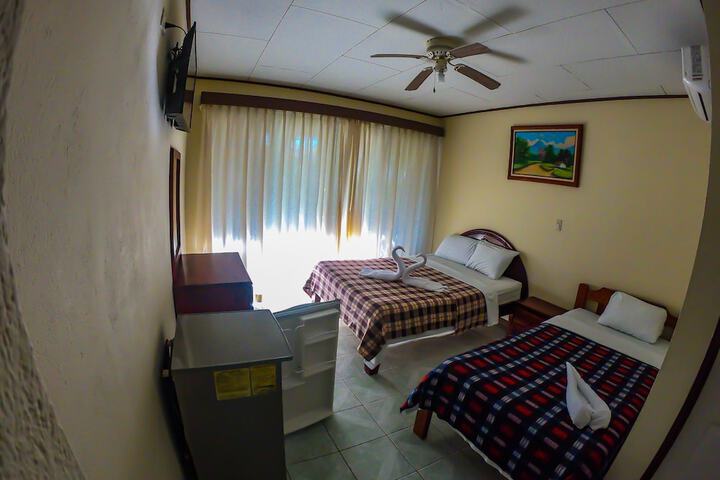 Room 7 of 19
