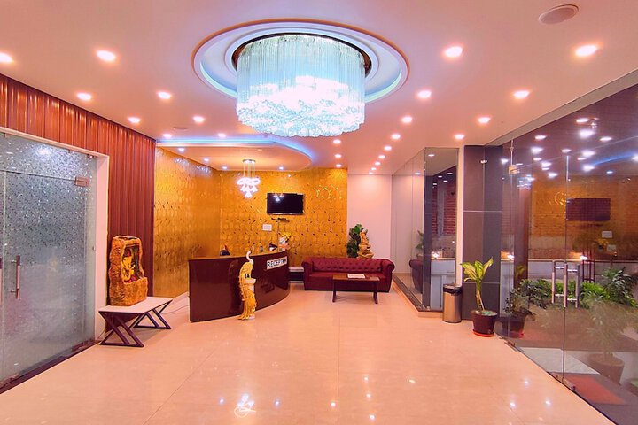 Hotel Interior 6 of 49
