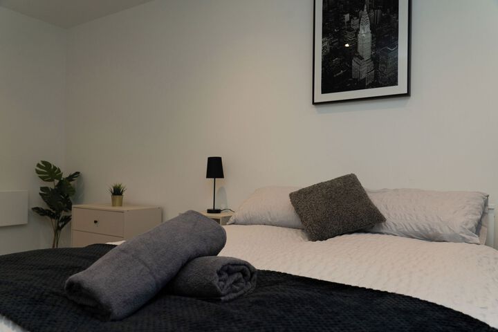 Room 33 of 36