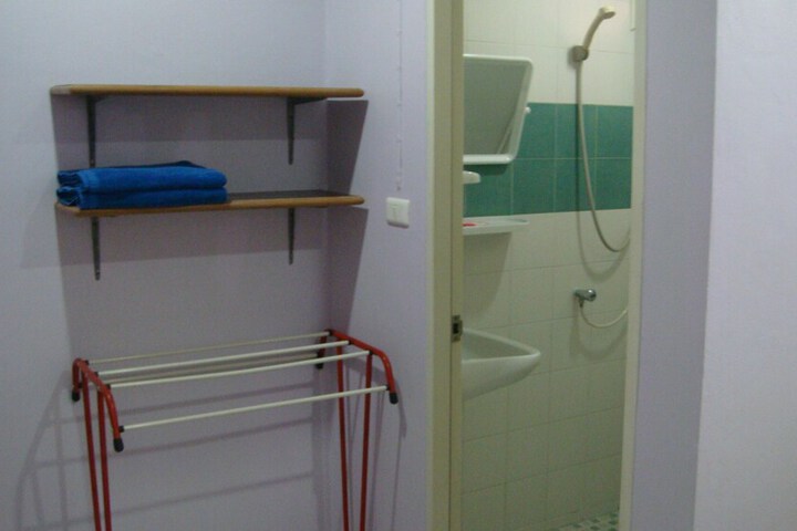 Room 15 of 31