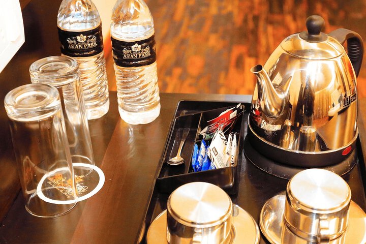 Breakfast/Coffee Service 16 of 22