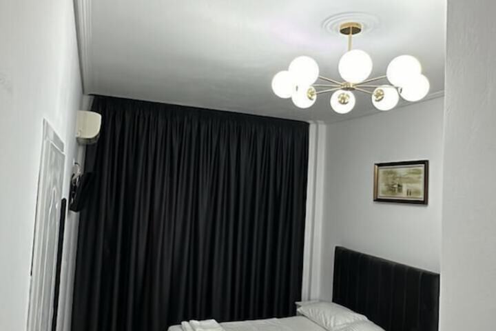 Room 51 of 65