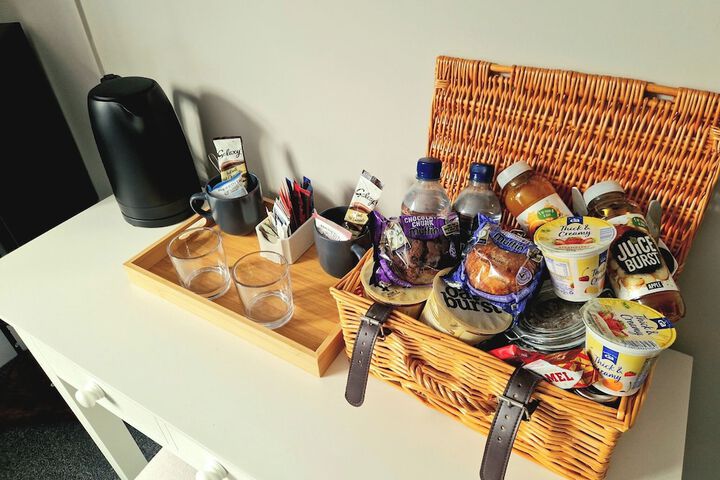 Breakfast/Coffee Service 86 of 119