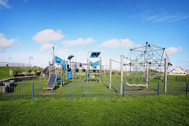 Childrens Activities 105 of 193