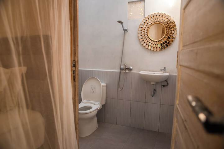 Room 45 of 73
