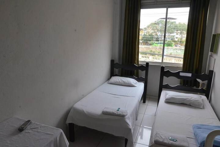 Room 7 of 27
