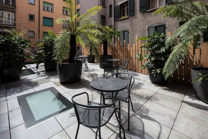 Terrace/Patio 12 of 49