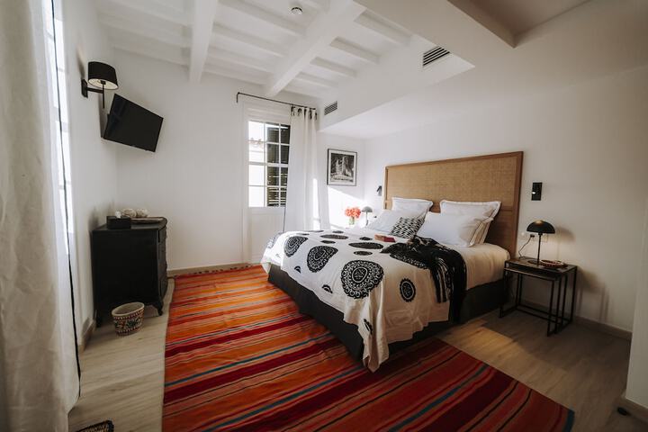 Room 9 of 21