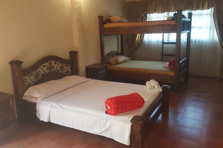 Room 17 of 178
