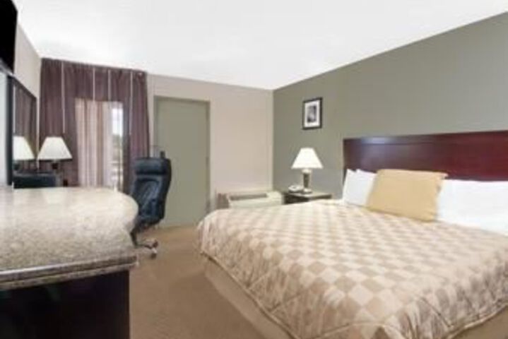 Guest Suite Photo