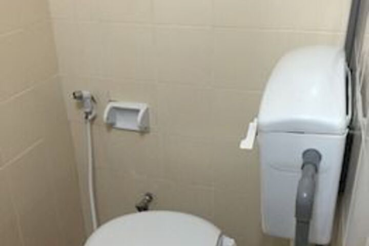 Room 2 of 11