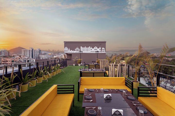 Terrace/Patio 27 of 37