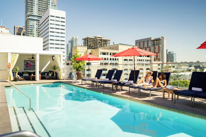 Rooftop pool