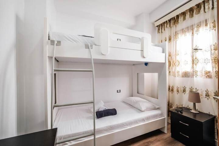 Room 36 of 109