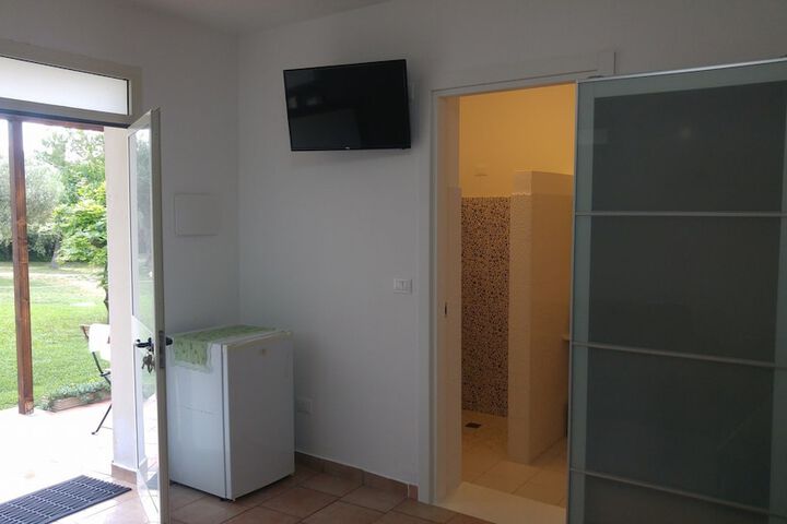 Room 16 of 44