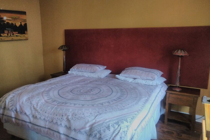 Room 4 of 13