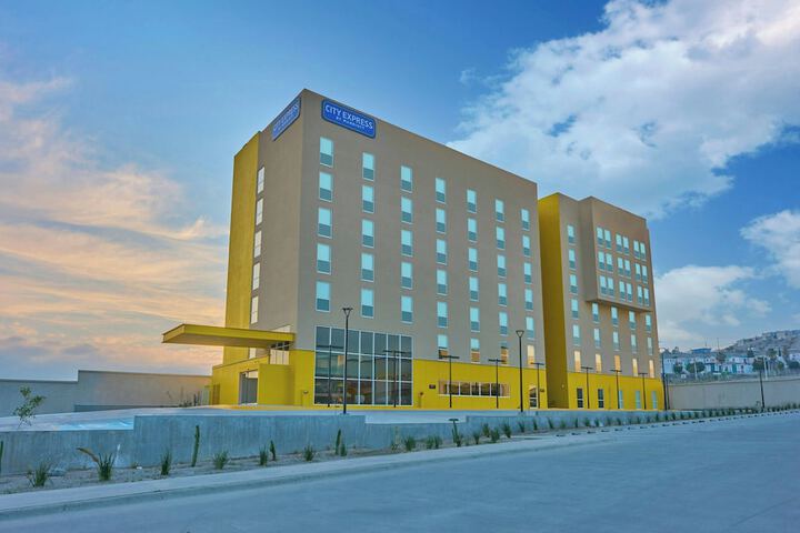 Hotel 47 of 48