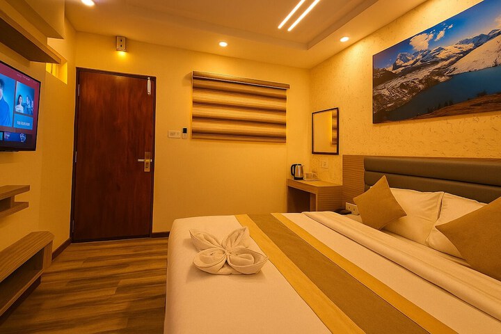 Room 10 of 38