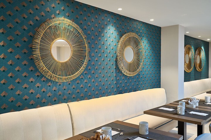 Dining Photos