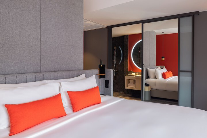 Room 57 of 72