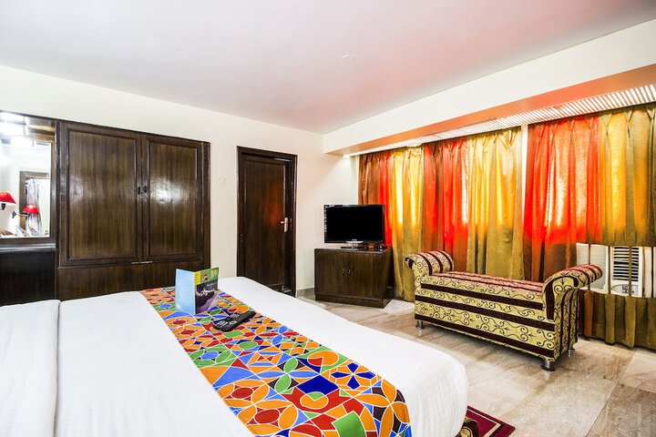 Room 8 of 41