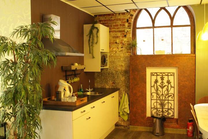 Private kitchenette