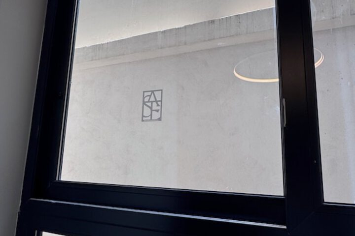 Room 50 of 71