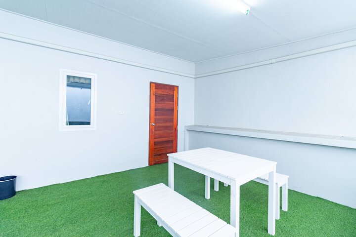 Room 46 of 88