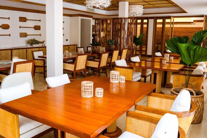 Dining 57 of 62