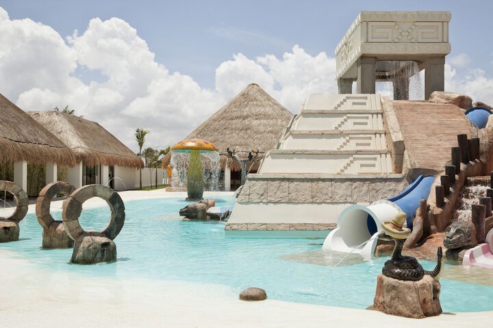 Pool 23 of 61