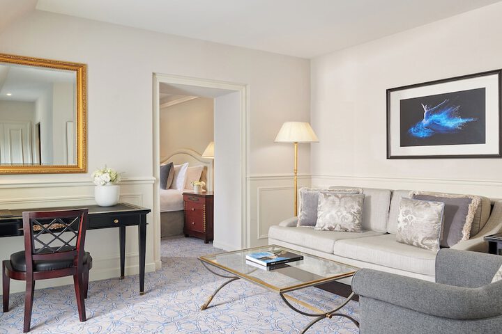 Room 42 of 139