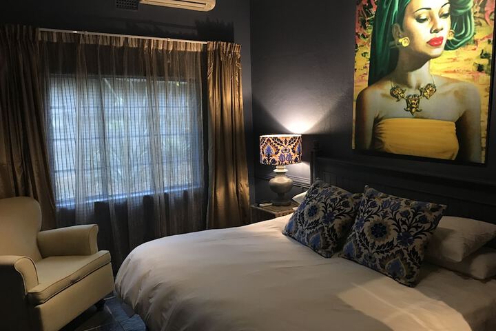 Room 13 of 275