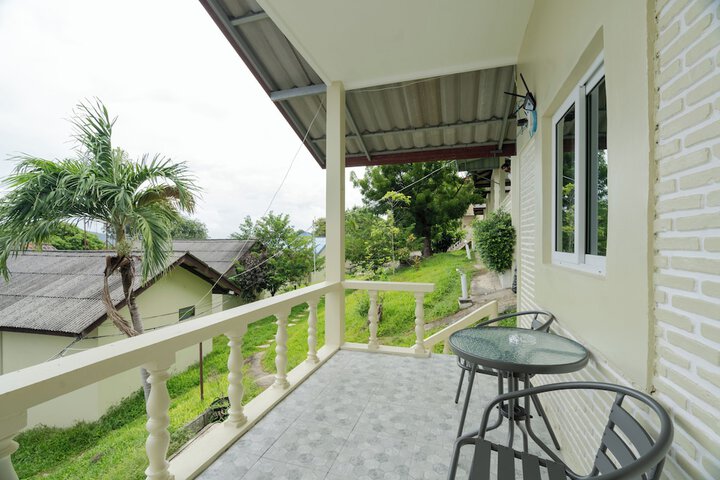 Terrace/Patio 100 of 157