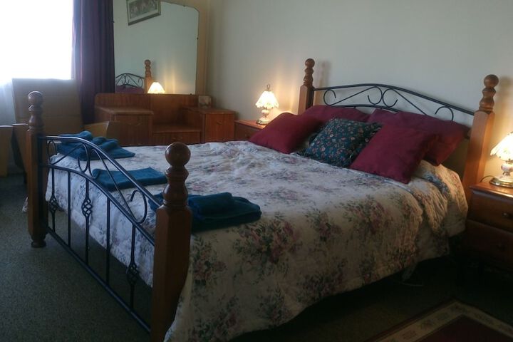 Room 8 of 36