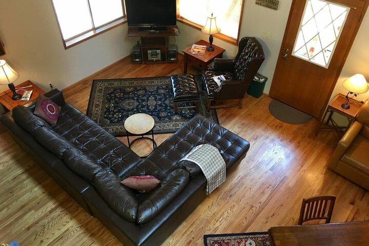Room 12 of 27