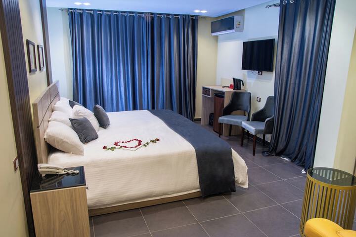 Room 8 of 31