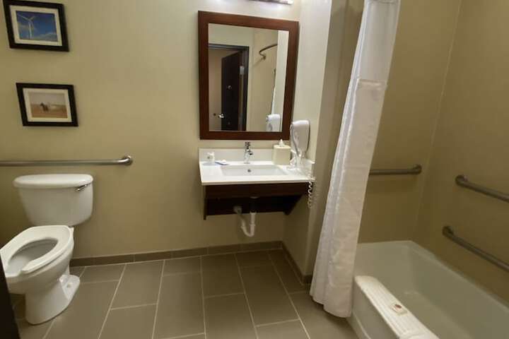Room 42 of 57